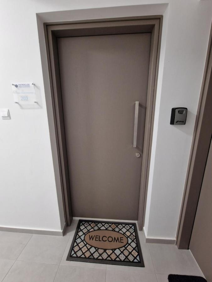 Carisa Deluxe Apartment With Jacuzzi Ларнака Экстерьер фото