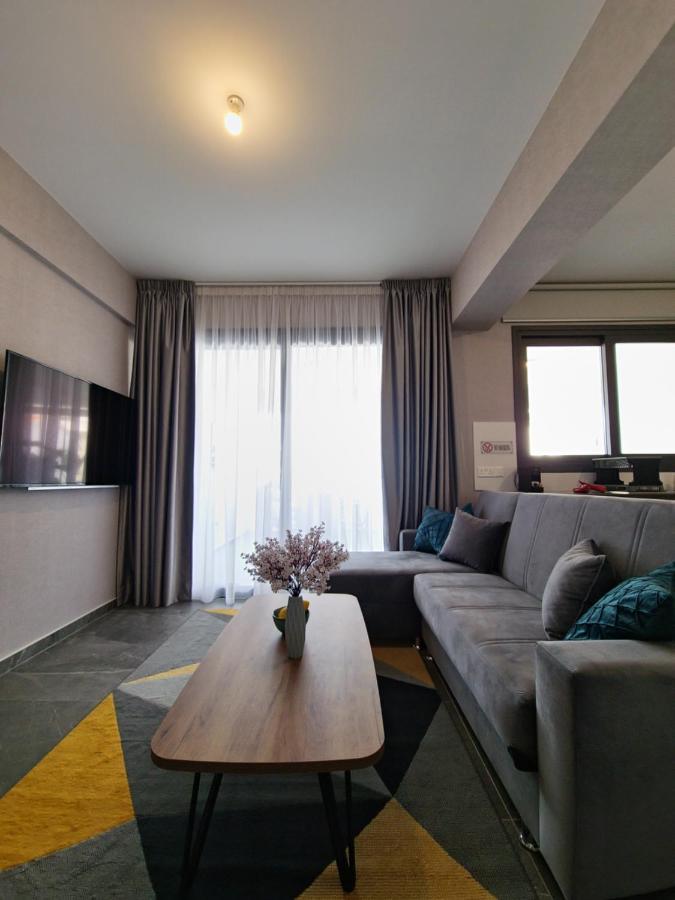 Carisa Deluxe Apartment With Jacuzzi Ларнака Экстерьер фото