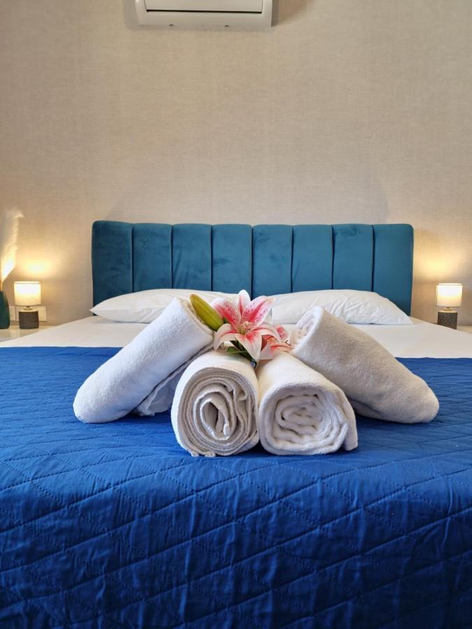 Carisa Deluxe Apartment With Jacuzzi Ларнака Экстерьер фото